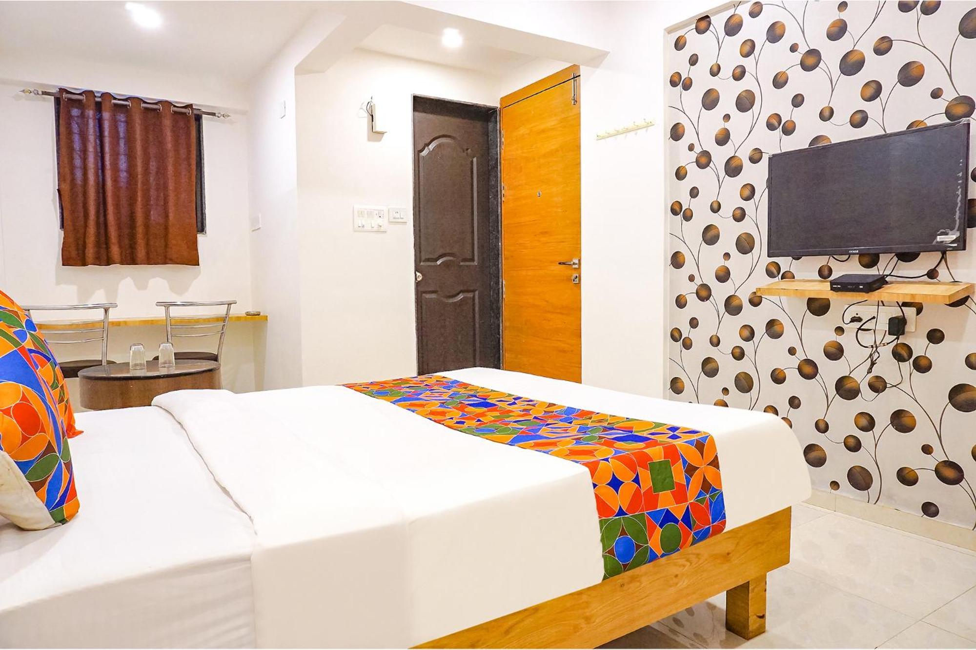 Fabhotel Saffron Inn I - Nr Darshan Museum Pune Eksteriør billede