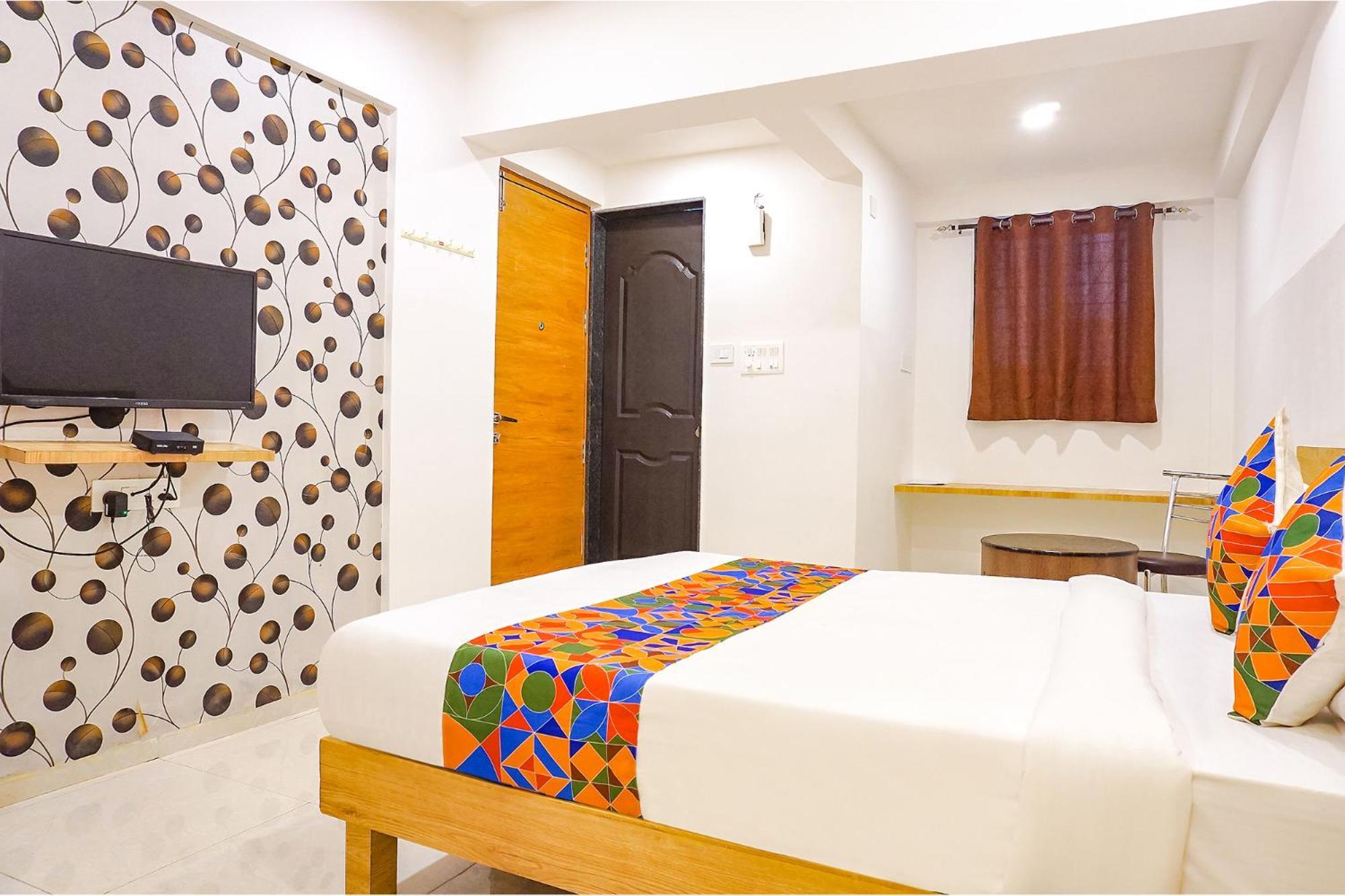 Fabhotel Saffron Inn I - Nr Darshan Museum Pune Eksteriør billede